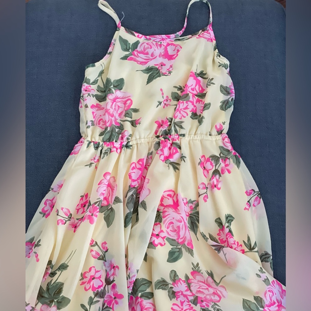 EUC Children’s Place Yellow Floral Dress. 
Size 10